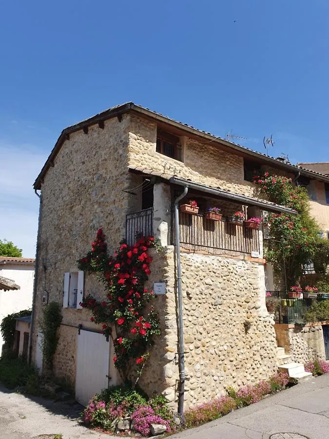 Apartamento Les Rosiers Le Chaffaut-Saint-Jurson